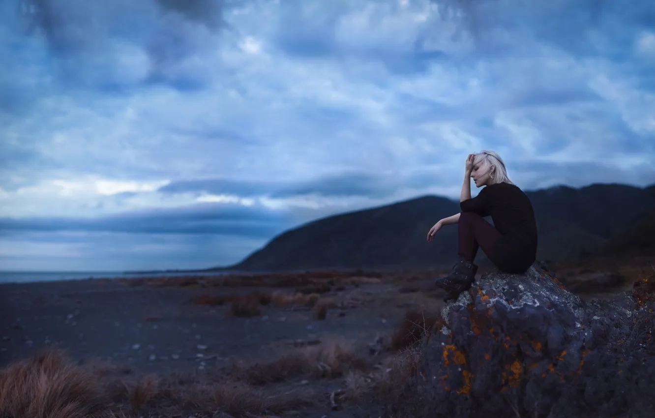 Photo wallpaper field, girl, mood