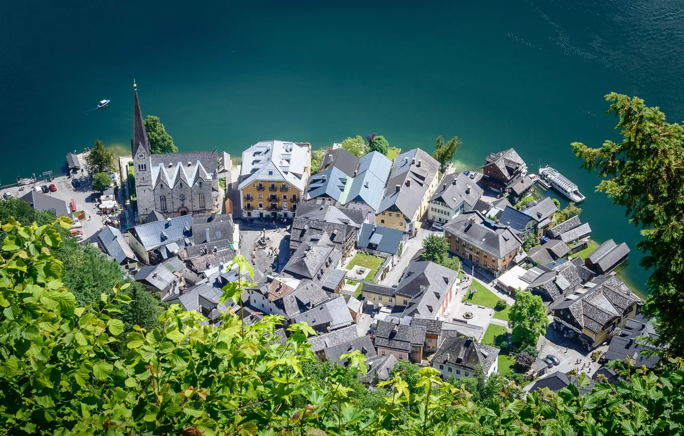 Photo wallpaper greens, the city, lake, foliage, home, Austria, Church, the view from the top