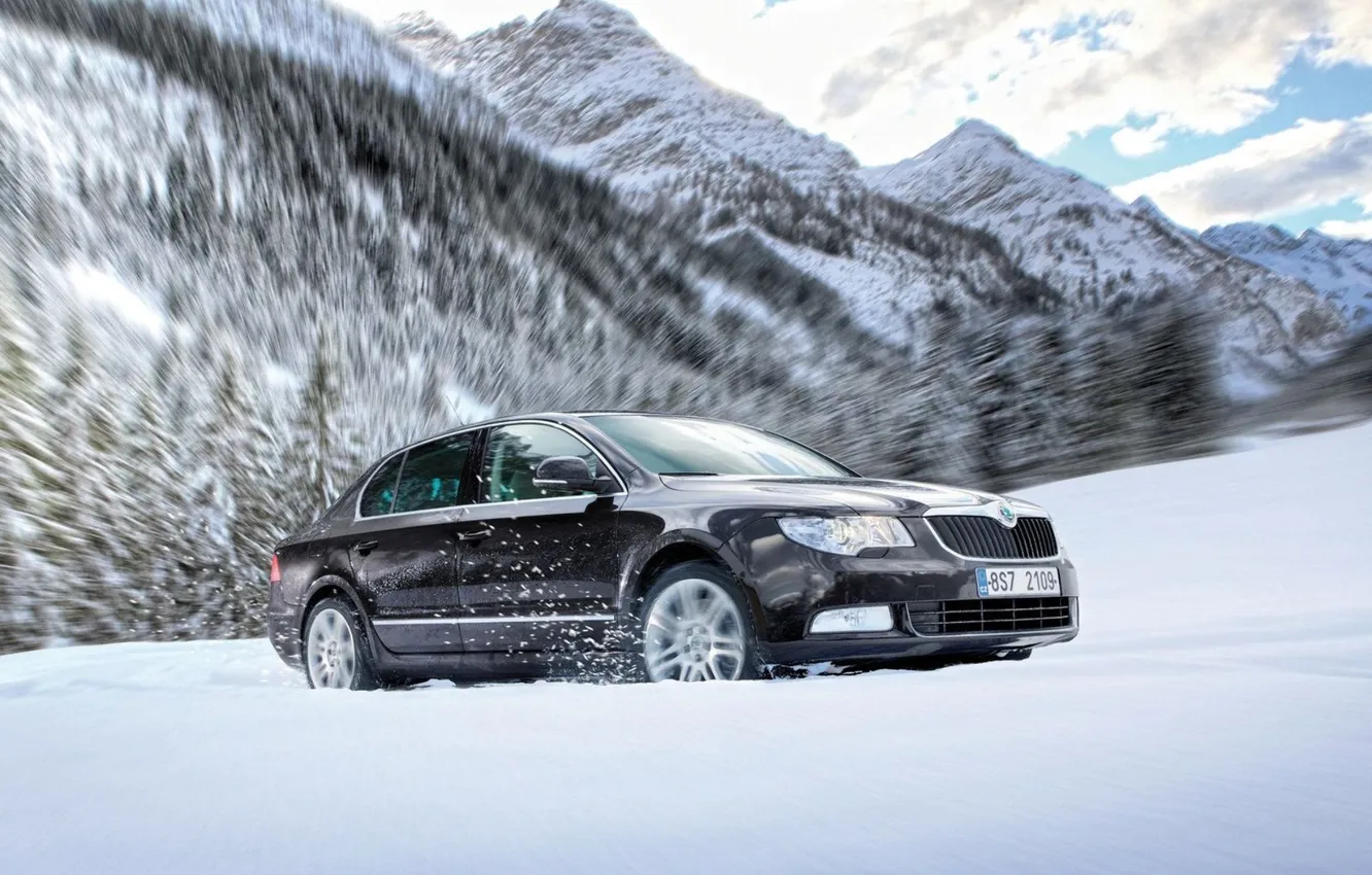 Photo wallpaper snow, speed, turn, Skoda, Superb