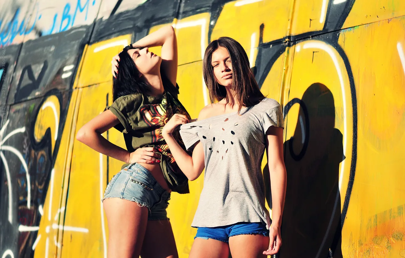 Photo wallpaper ass, girl, wall, shorts, photographer, girl, photography, photographer