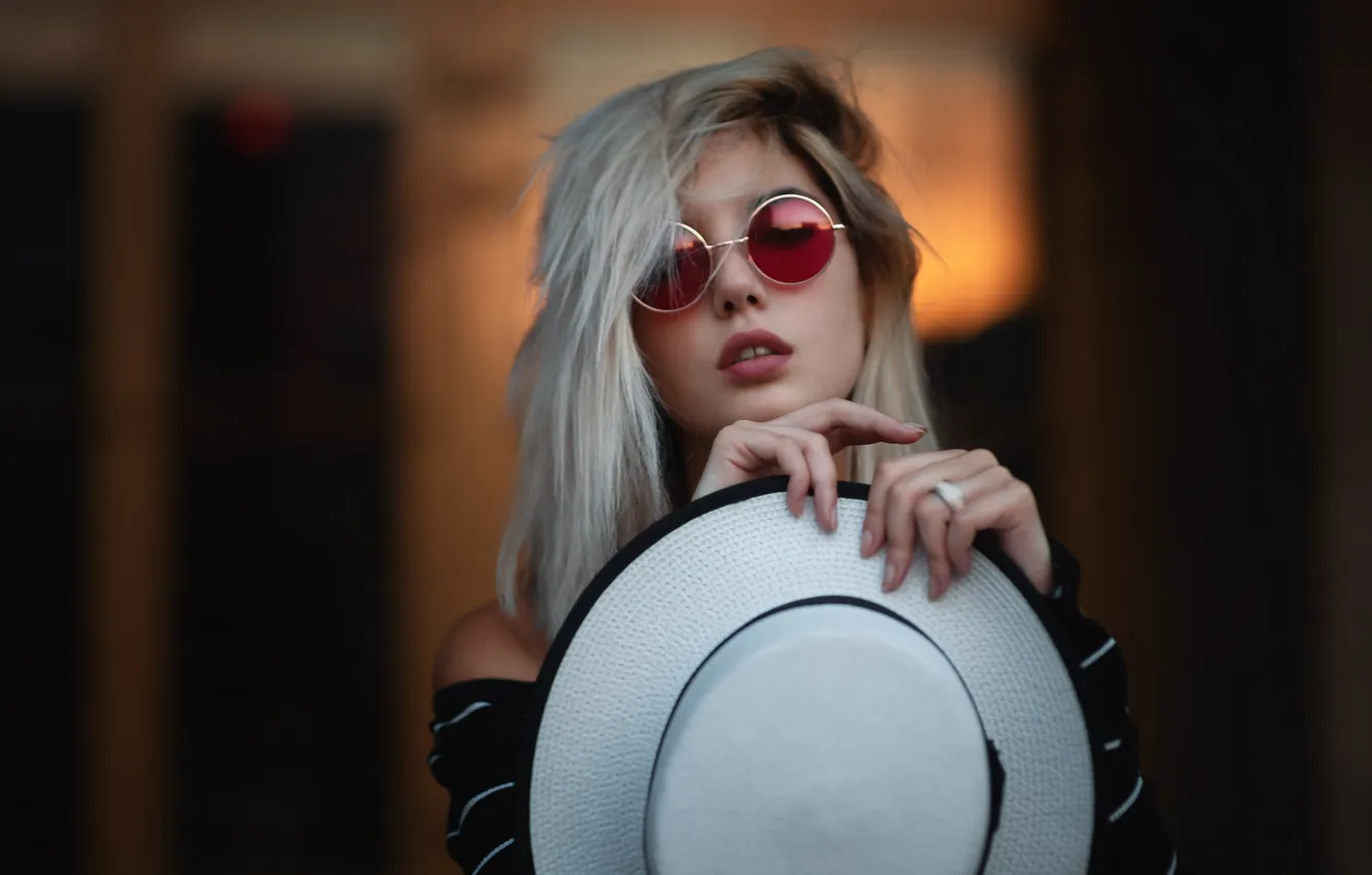 Photo wallpaper girl, face, hair, hat, hands, glasses, blonde, Marina