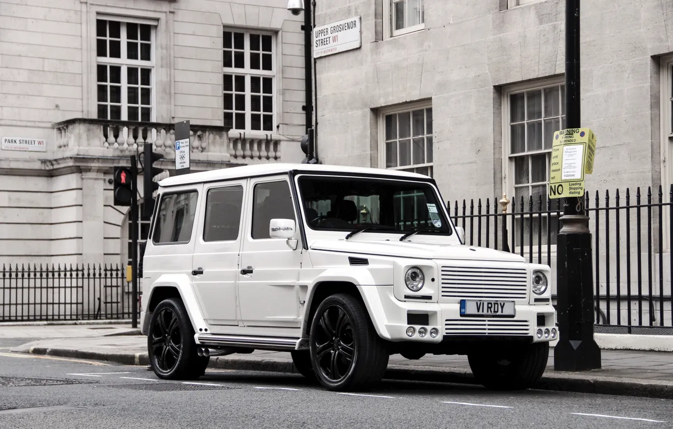 Photo wallpaper mercedes, london, brabus, benz, amg, g65