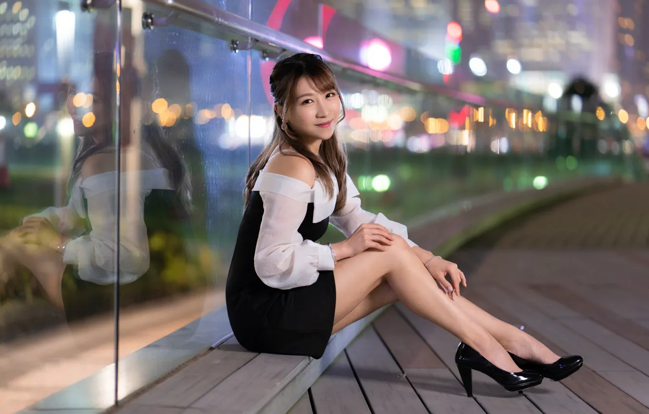 Photo wallpaper girl, smile, legs, cutie