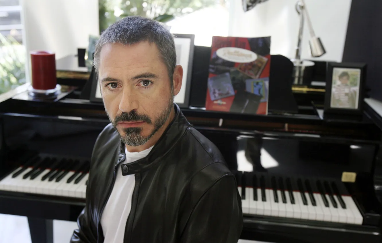Photo wallpaper music, Robert Downey Jr, Robert Downey ml, Downey