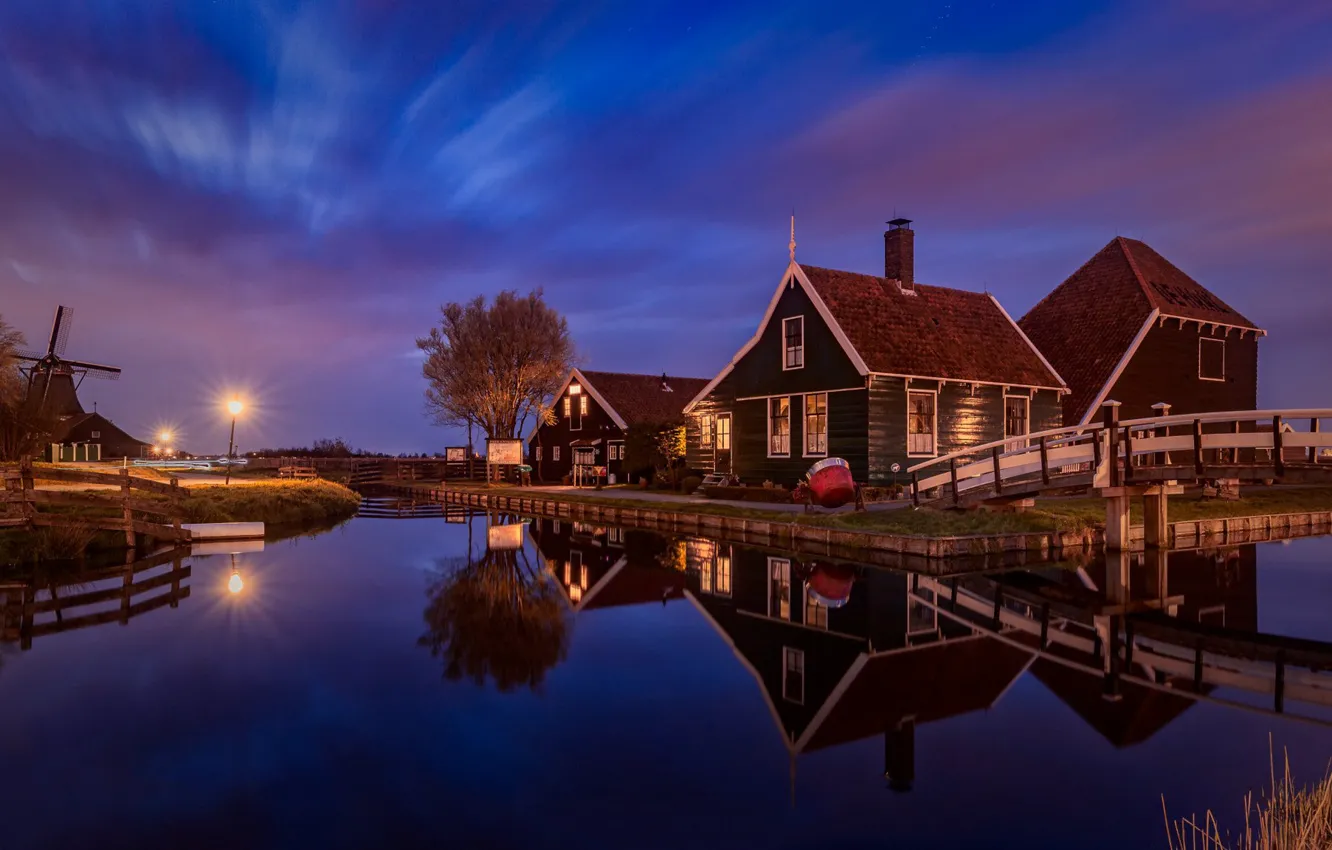Photo wallpaper night, shore, house, pond, Holland