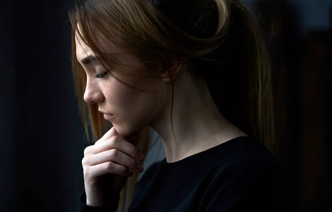 Photo wallpaper face, pose, model, portrait, hands, makeup, hairstyle, profile