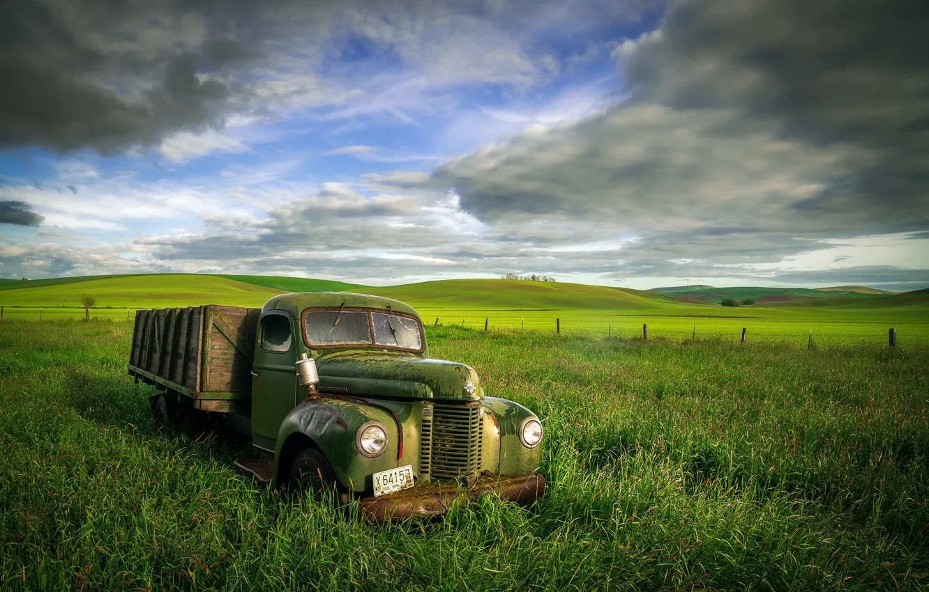 Photo wallpaper field, machine, the sky