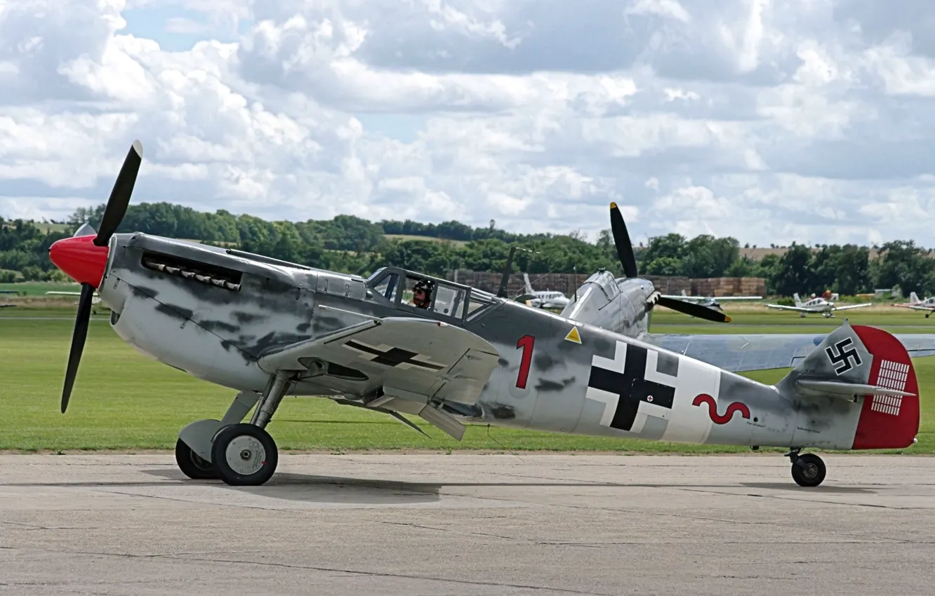 Photo wallpaper Me-109, German, single-engine, WW2, Messerschmitt Bf.109, piston fighter