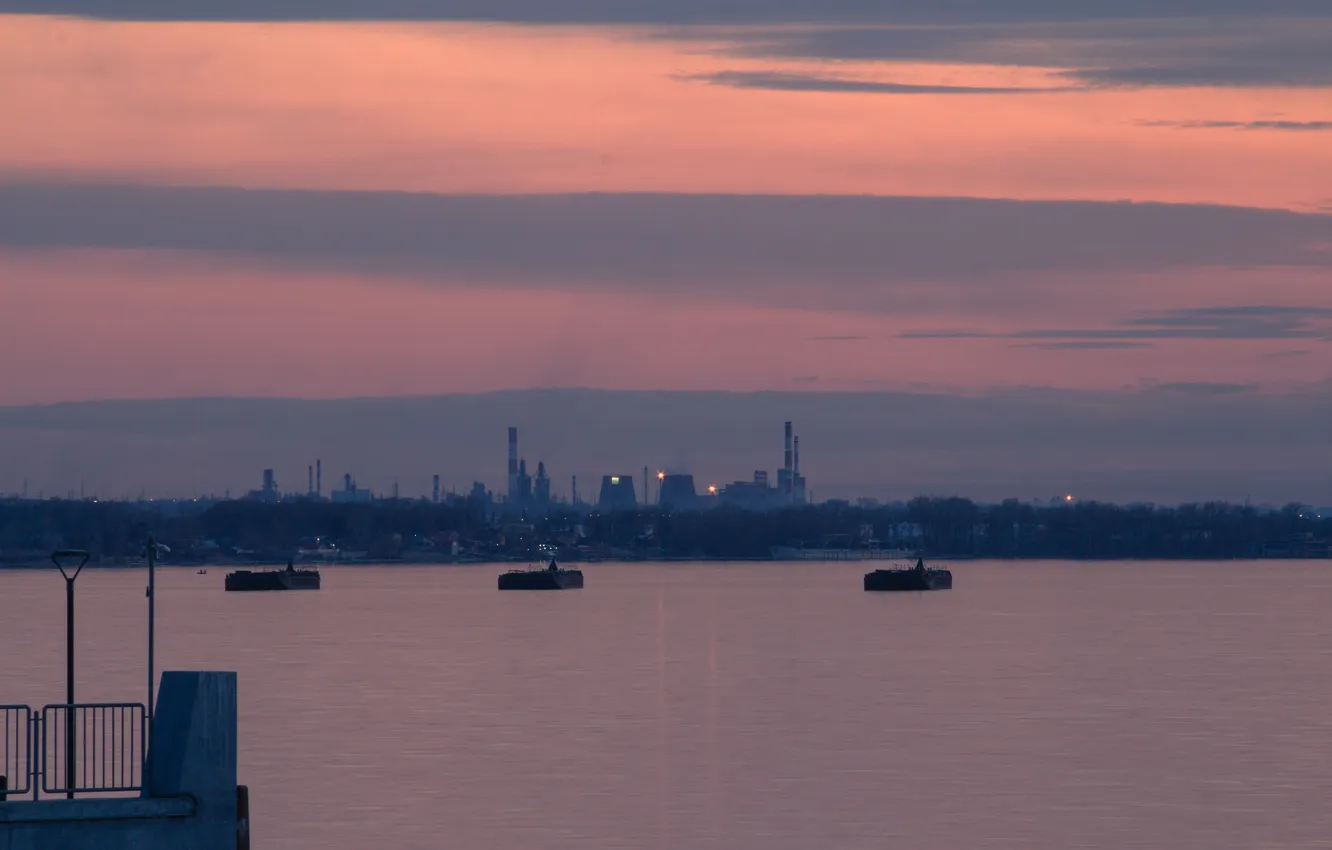 Photo wallpaper the sky, clouds, river, building, home, the evening, Russia, twilight
