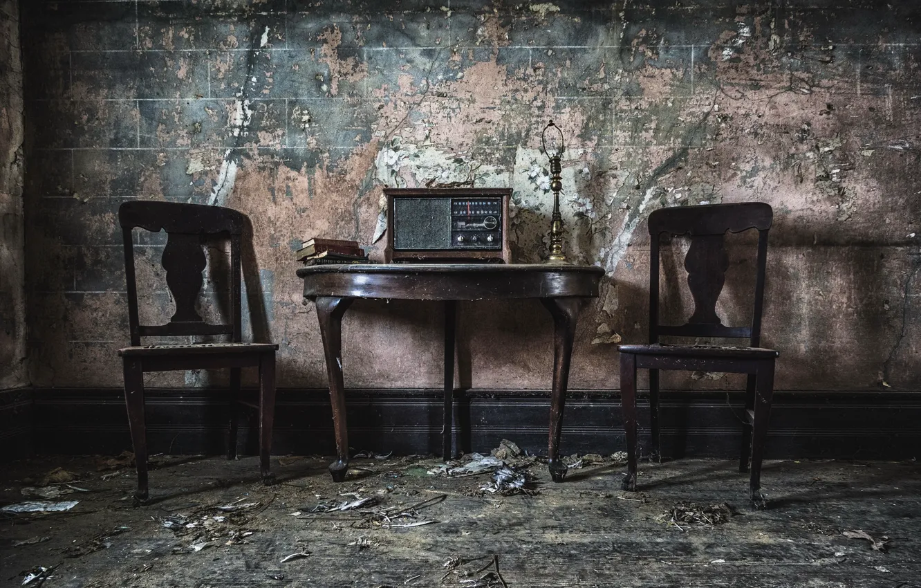 Photo wallpaper table, chair, radio