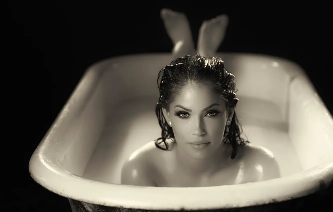 Photo wallpaper actress, bath, TJ Scott, Olivia Pierson