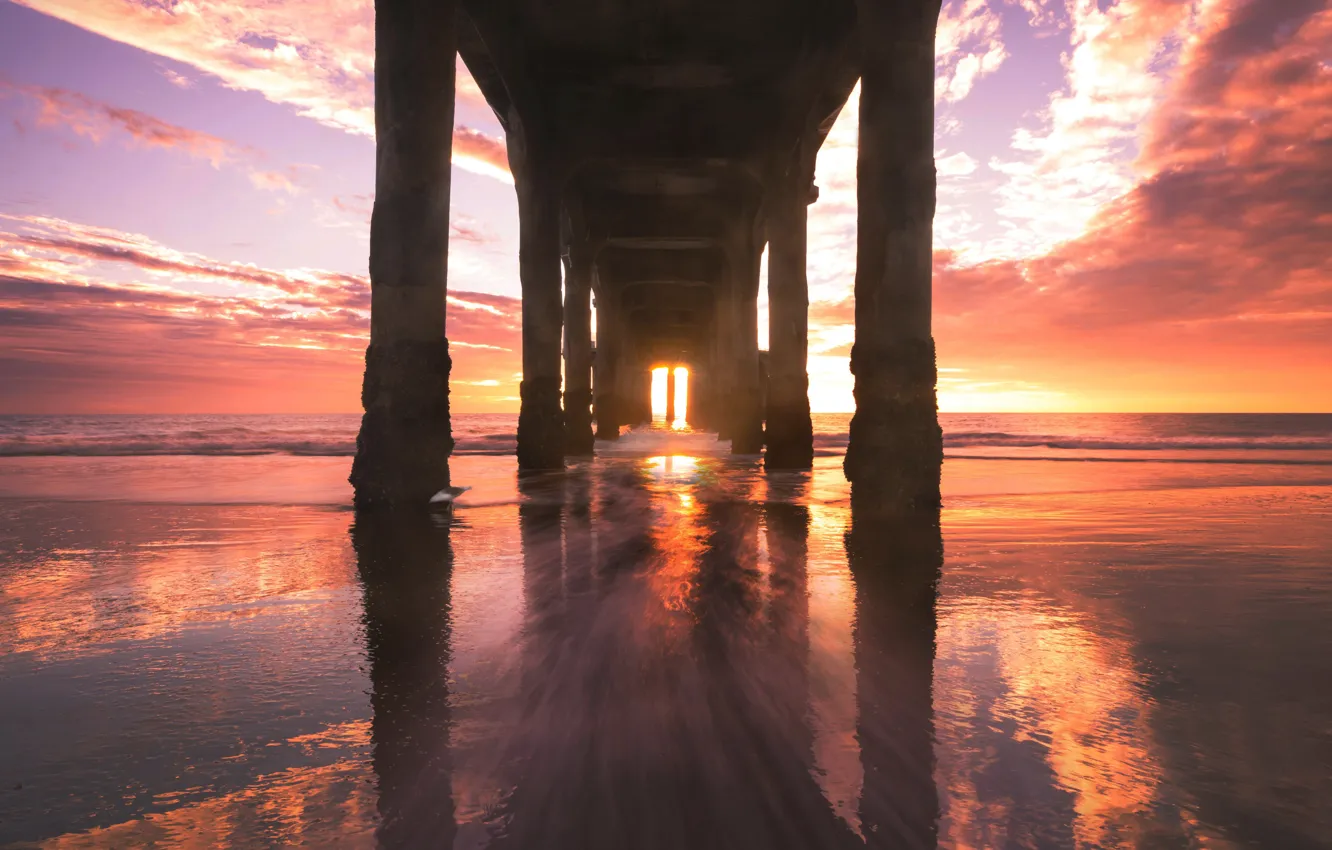 Photo wallpaper sea, beach, the sky, the sun, clouds, rays, light, sunset
