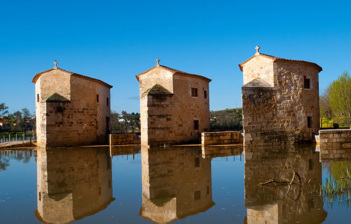 Photo wallpaper the sky, reflection, Spain, chapel, the river Duero, Zamora