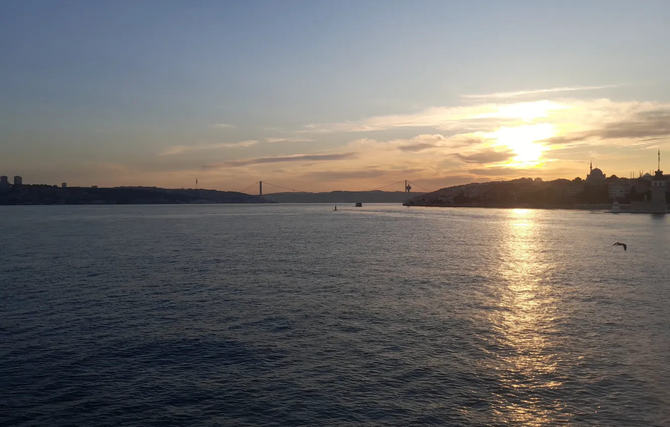 Photo wallpaper Istanbul, Deniz, throat, Bridge, Girls' School