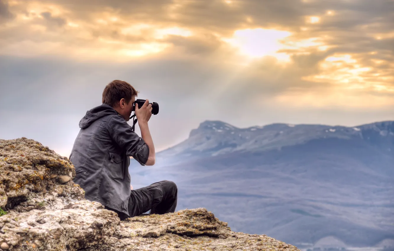 Photo wallpaper the sky, landscape, mountains, height, the camera, photographer, guy, Highlands photography