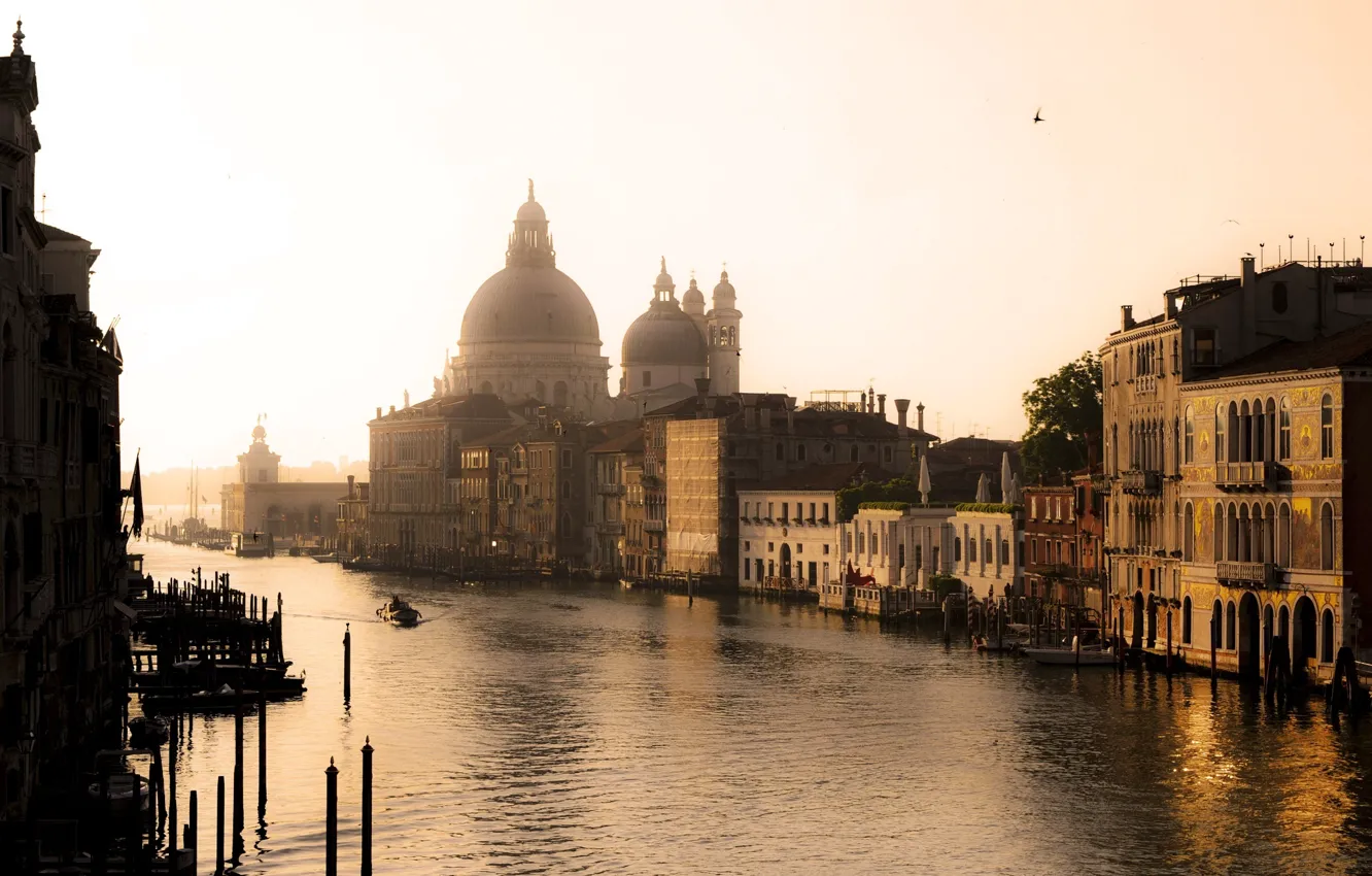 Photo wallpaper dawn, boat, Italy, Venice, Cathedral, channel