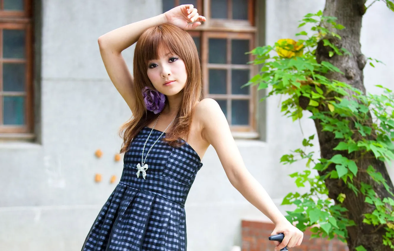 Photo wallpaper girl, trees, flowers, the city, dress, Asian