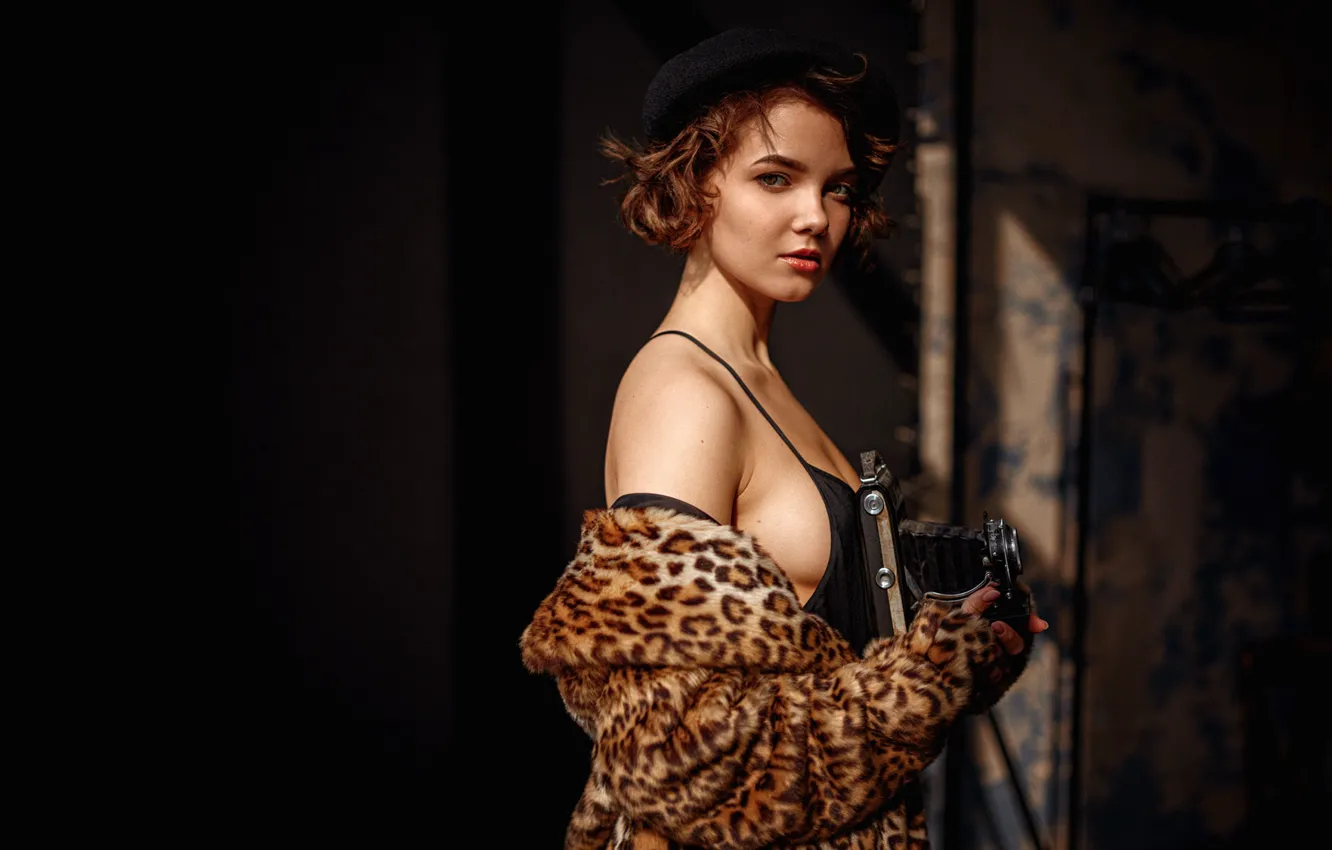 Photo wallpaper look, girl, retro, portrait, beauty, the camera, George Chernyadev, Georgy Chernyadyev