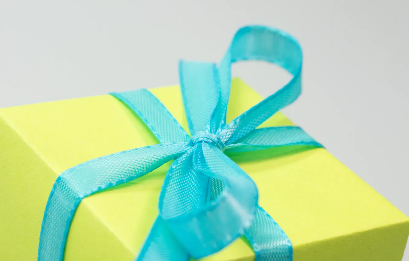 Photo wallpaper yellow, holiday, box, gift, blue, tape, bow