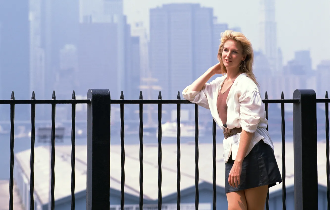 Photo wallpaper girl, New York, skyscrapers, blonde