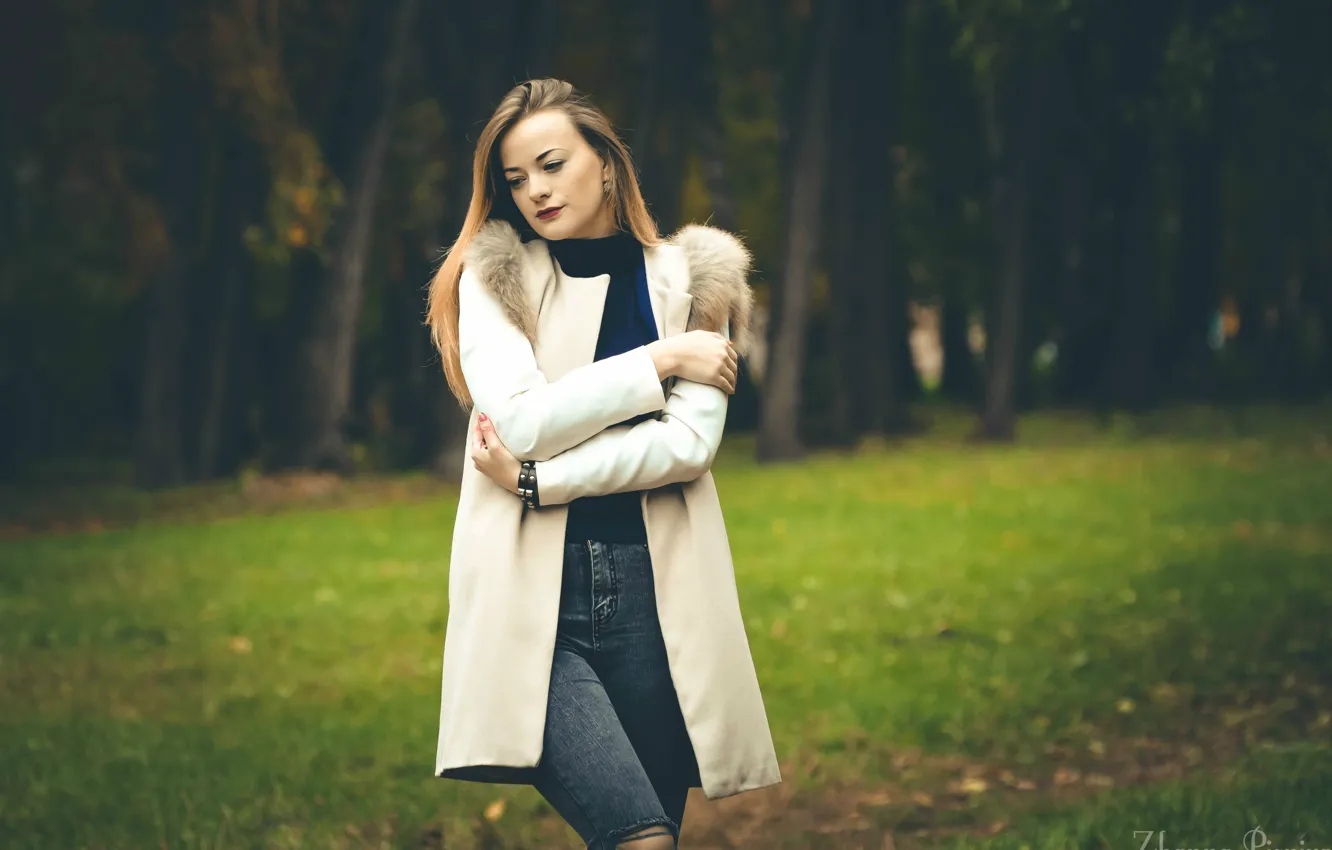 Photo wallpaper greens, girl, trees, Park