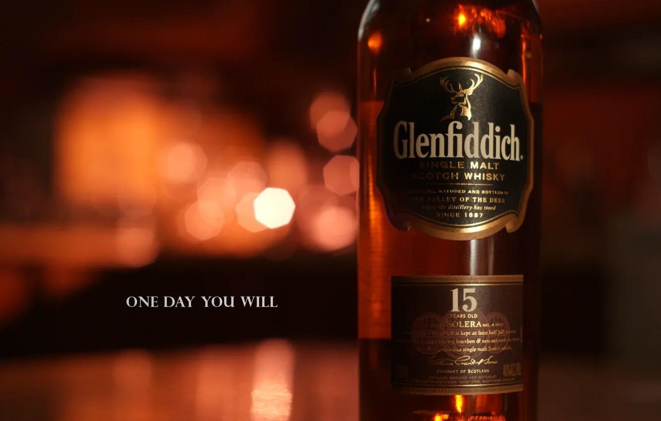 Photo wallpaper deer, whiskey, Scotland, 15 years old, Single malt, Glenfiddich, Single malt