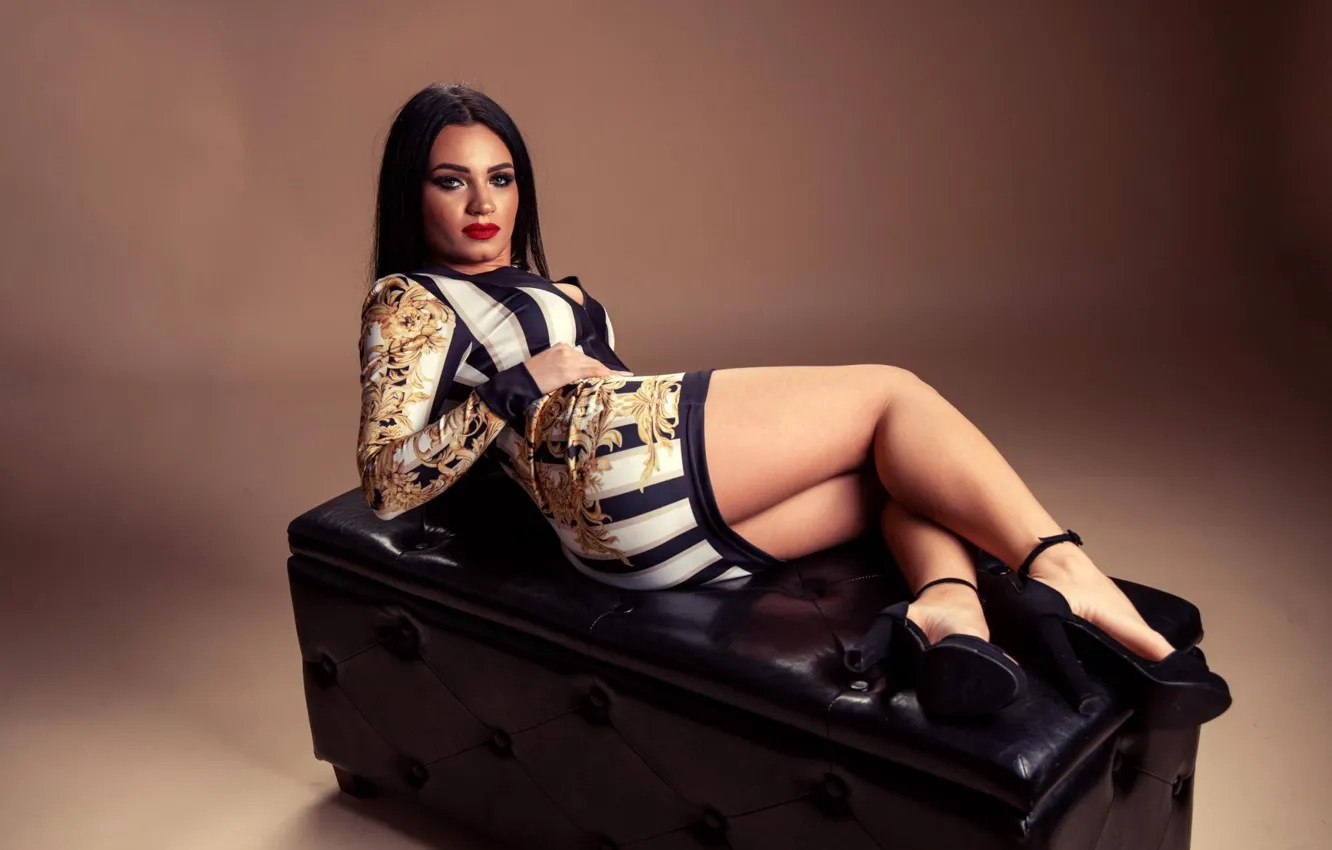 Photo wallpaper girl, sexy, sweetheart, model, bright, makeup, slim, brunette