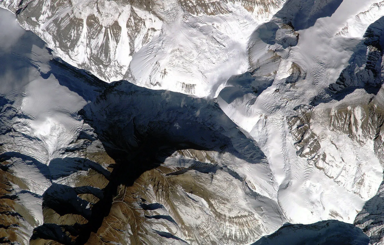 Photo wallpaper snow, mountains, shadow, top