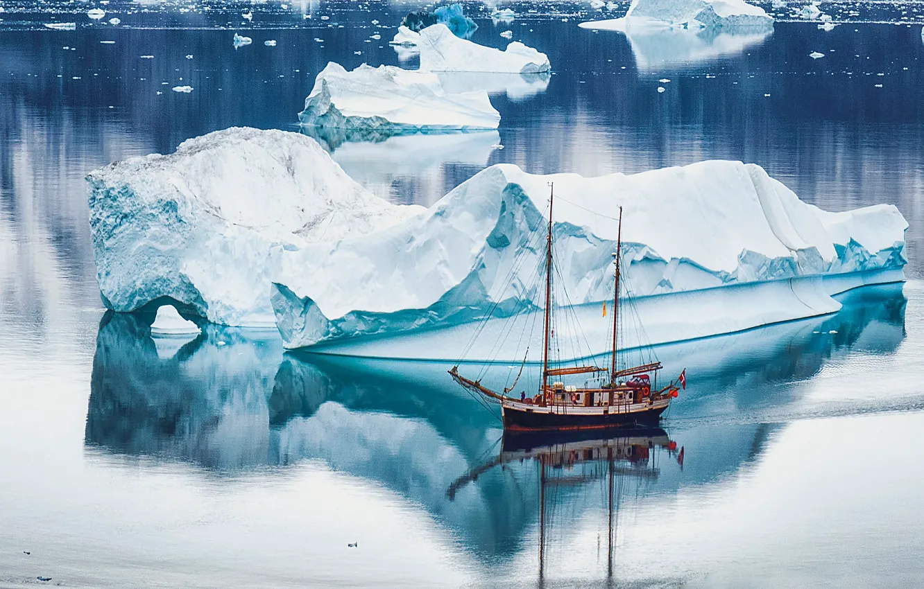 Photo wallpaper sea, ship, sailboat, ice, icebergs, Greenland