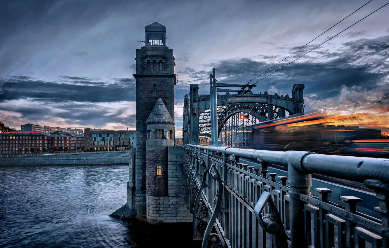 Photo wallpaper Bolsheokhtinsky bridge, Tamara Pocrovskaya, Bridges of St. Petersburg