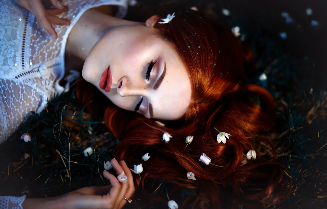 Photo wallpaper flowers, hair, makeup, girl, Melanie Dietze