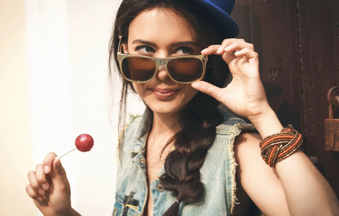 Photo wallpaper look, girl, smile, background, mood, Wallpaper, hat, brunette