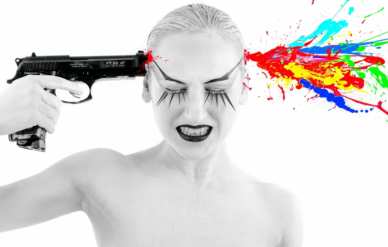 Photo wallpaper girl, gun, the situation, shot