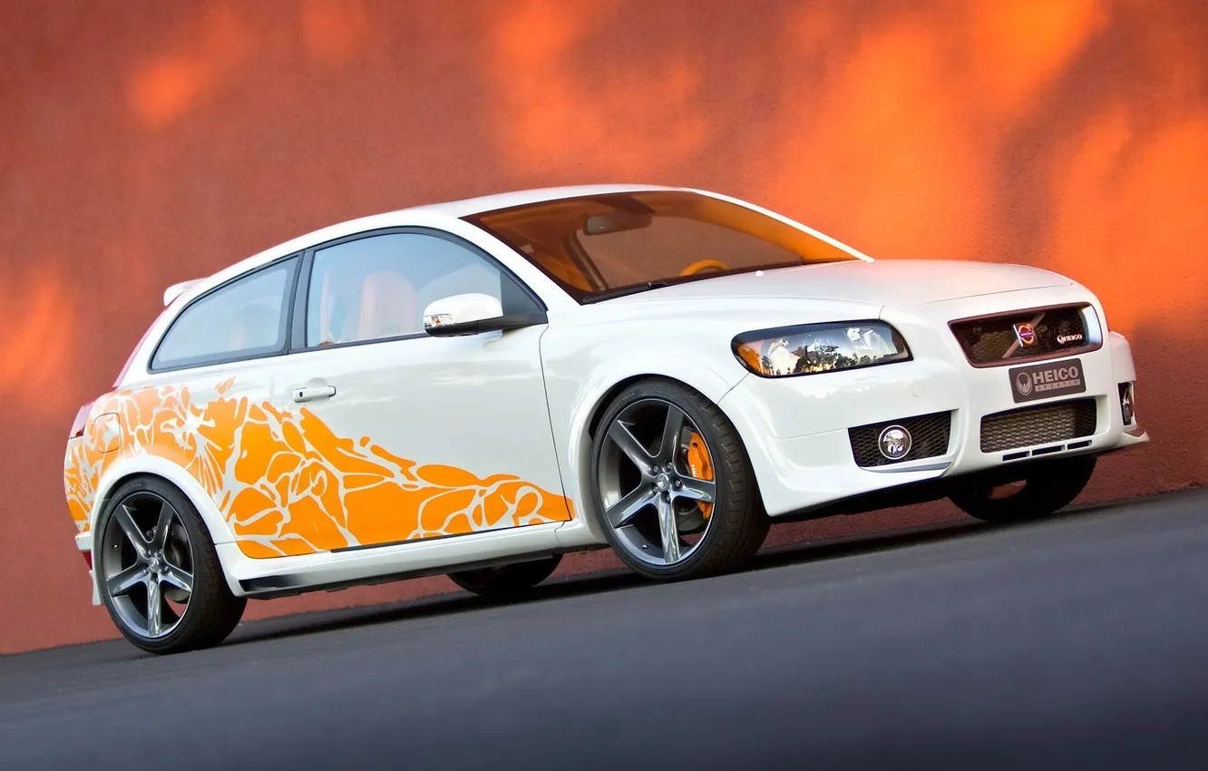 Photo wallpaper orange, Volvo, Heico