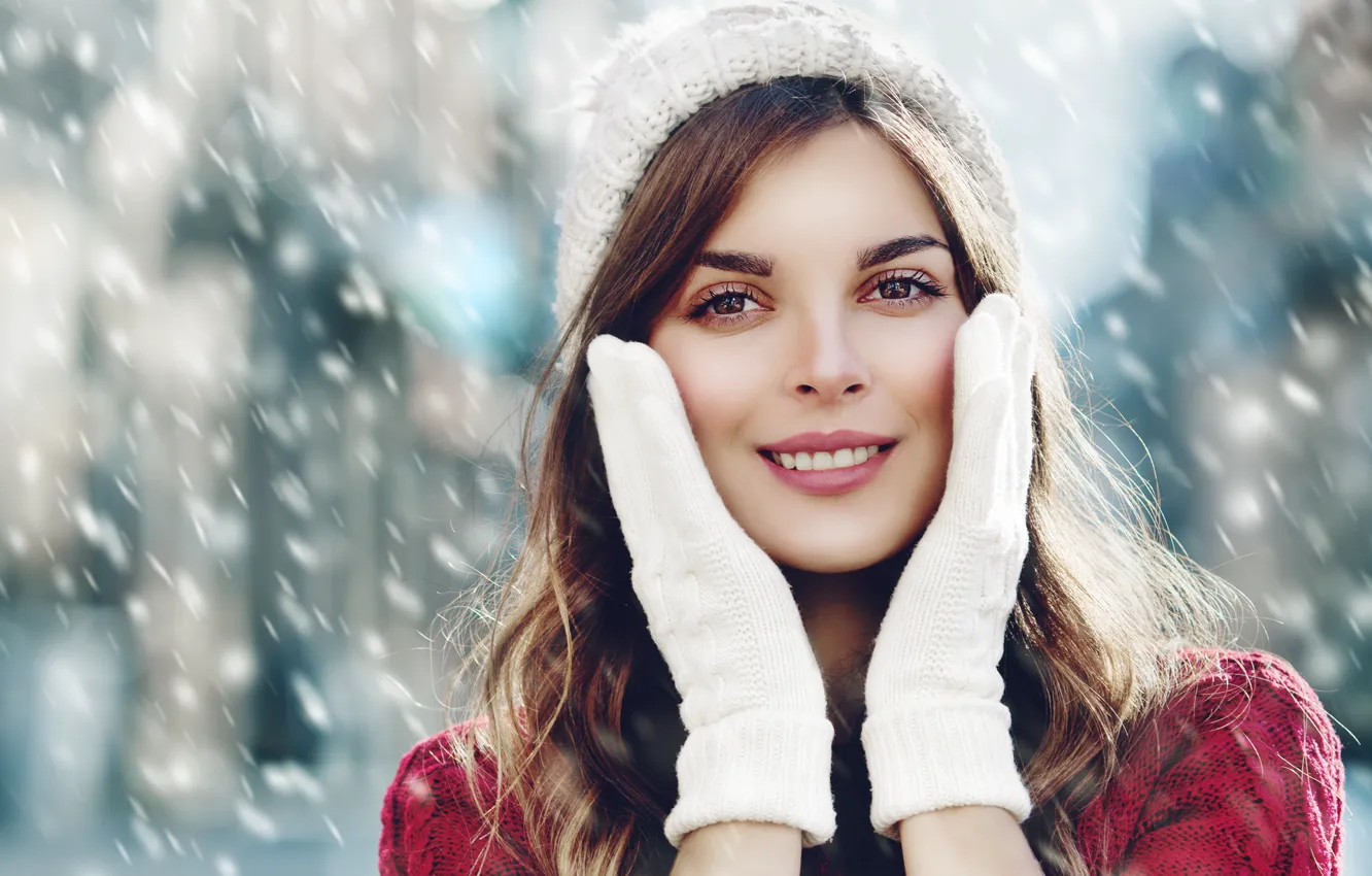Photo wallpaper winter, girl, snow, smile, portrait, mittens