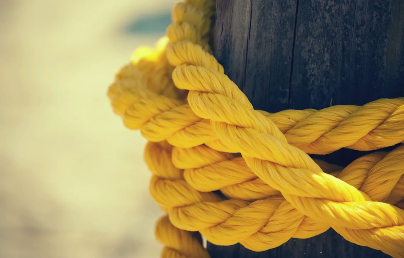 Photo wallpaper yellow, post, rope, rope, thread