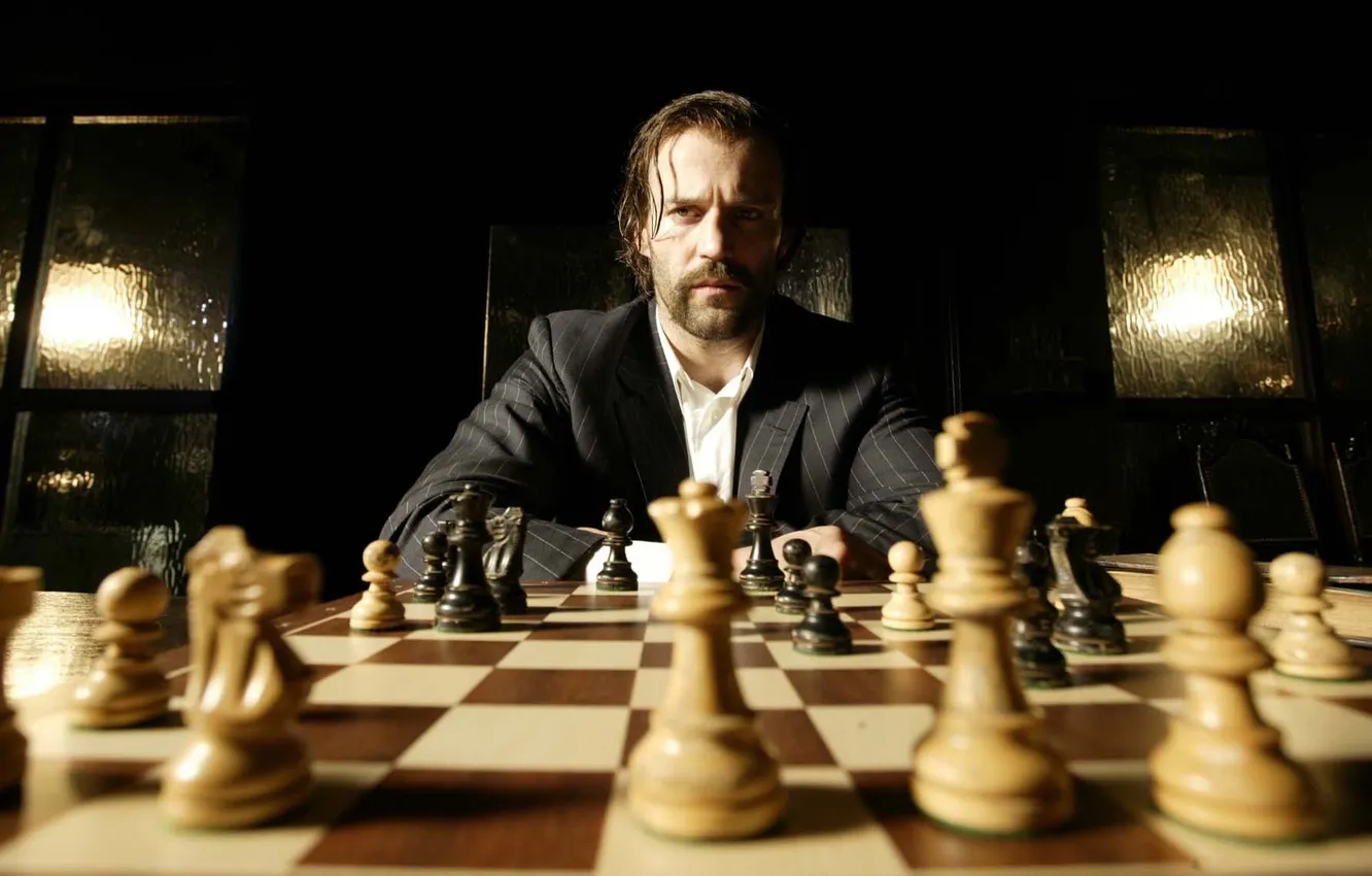 Photo wallpaper weapons, chess, revolver