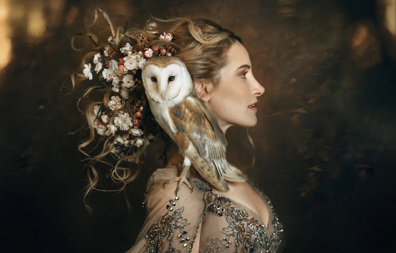 Photo wallpaper chest, girl, decoration, flowers, face, style, the dark background, owl