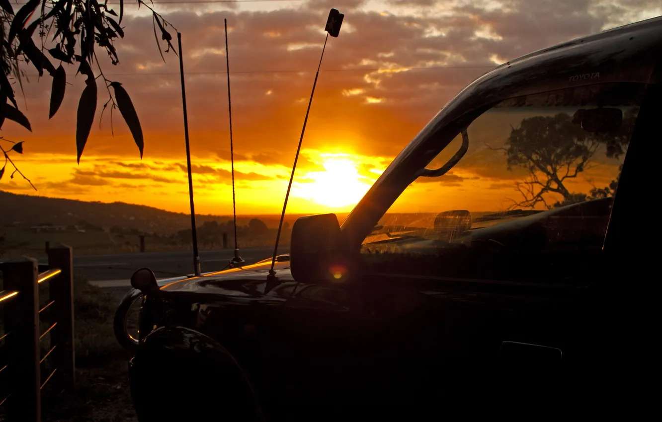 Photo wallpaper machine, the sky, the sun, sunset, the fence, horizon