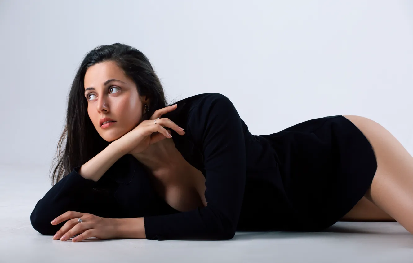 Photo wallpaper dress, lies, Giorgia