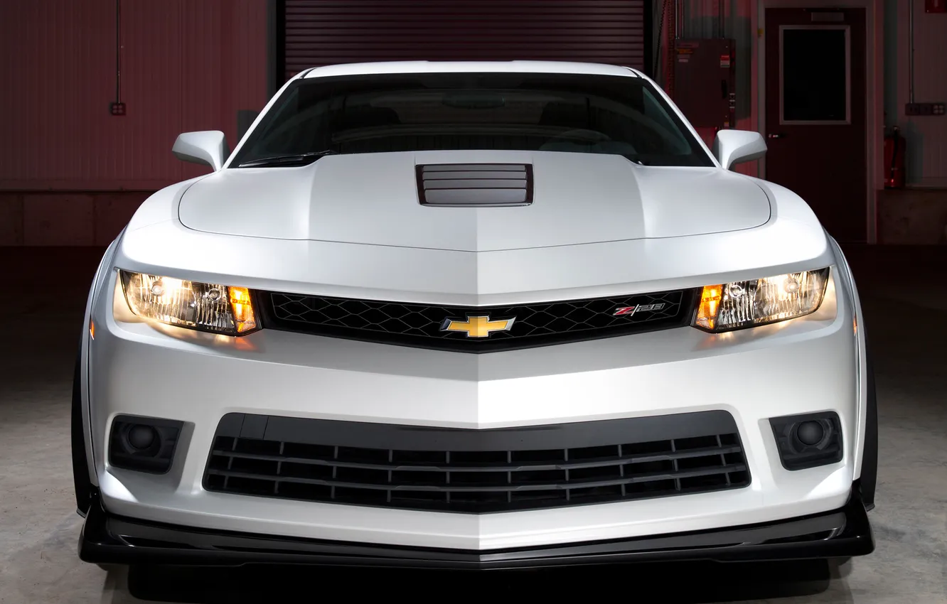 Photo wallpaper white, lights, Chevrolet, Camaro, the front, Z/28