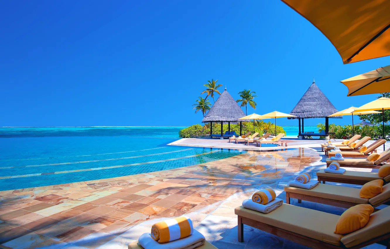 Photo wallpaper sea, the sky, the ocean, stay, umbrella, pool, pillow, the Maldives