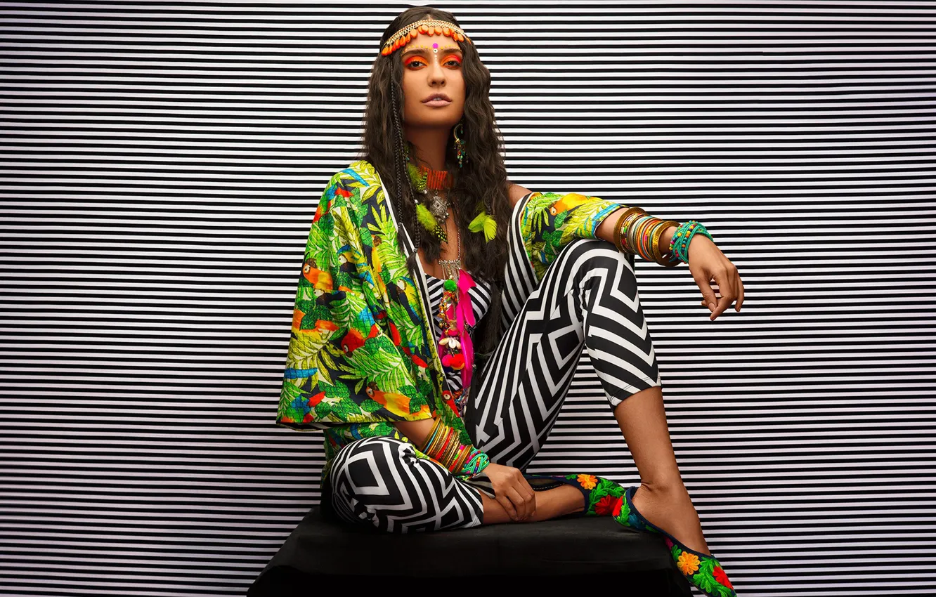 Photo wallpaper girl, bollywood, makeup, fashion model, indian actress, Lisa haydon