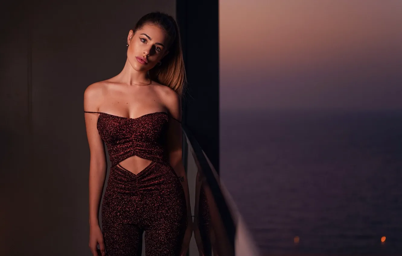 Photo wallpaper look, girl, pose, figure, shoulders, Ivan Gorokhov