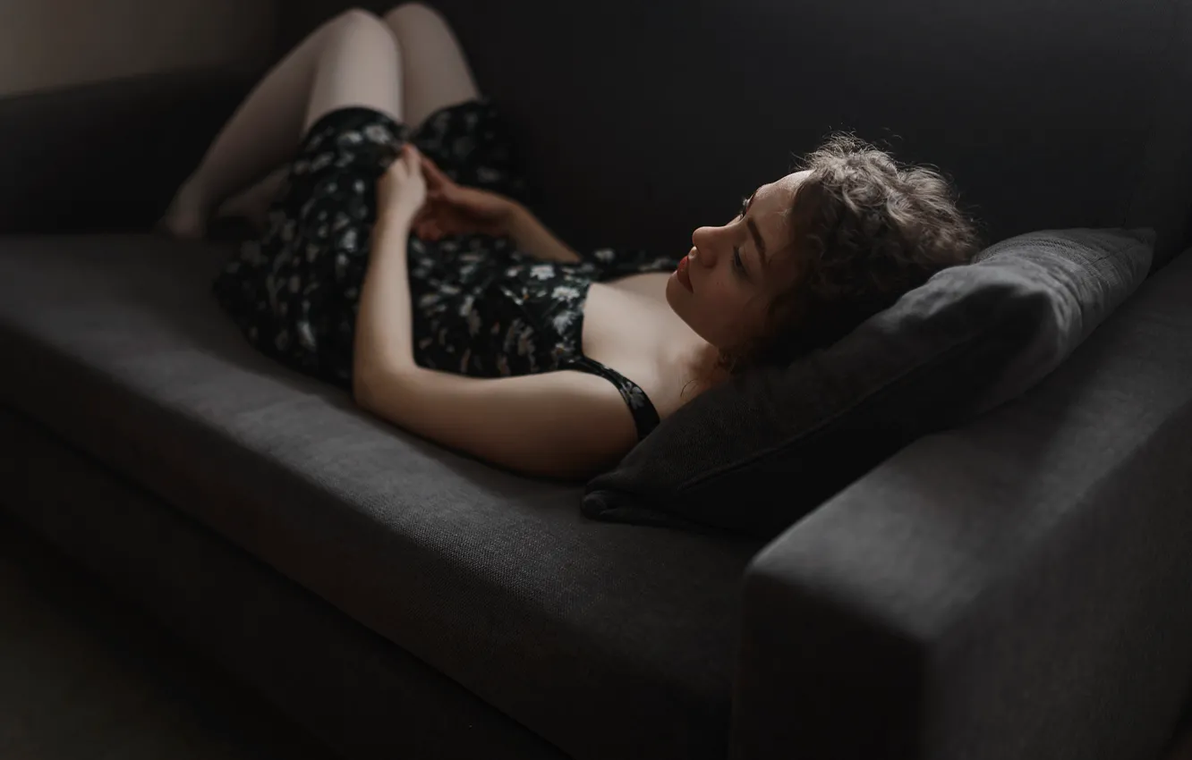 Photo wallpaper legs, sponge, curls, Aleks Five, Katherine Becker