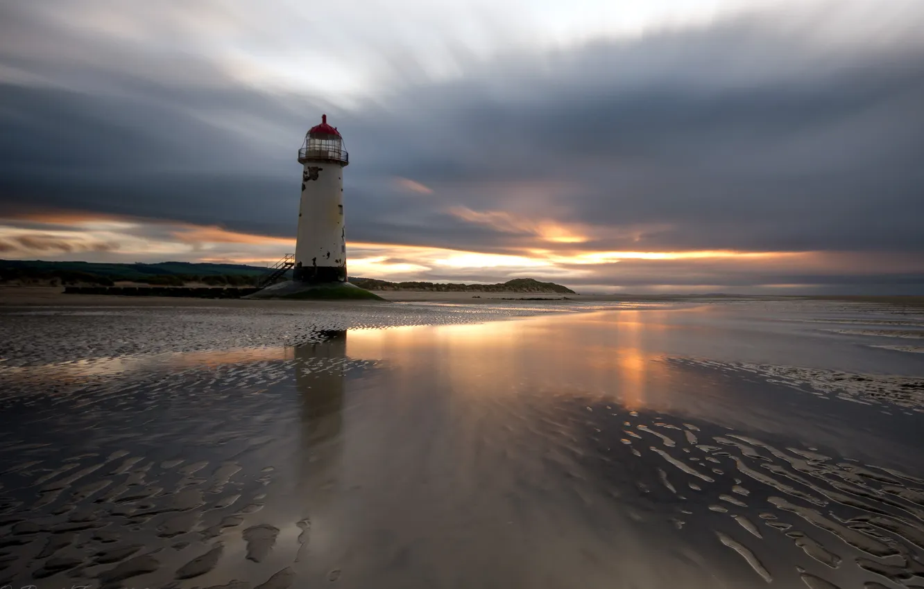 Photo wallpaper sunset, lighthouse, reflections, Talacre