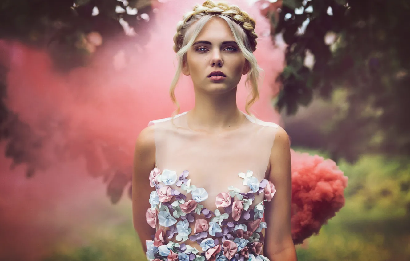 Photo wallpaper sponge, curls, Gaetan Habrand, S M O K E