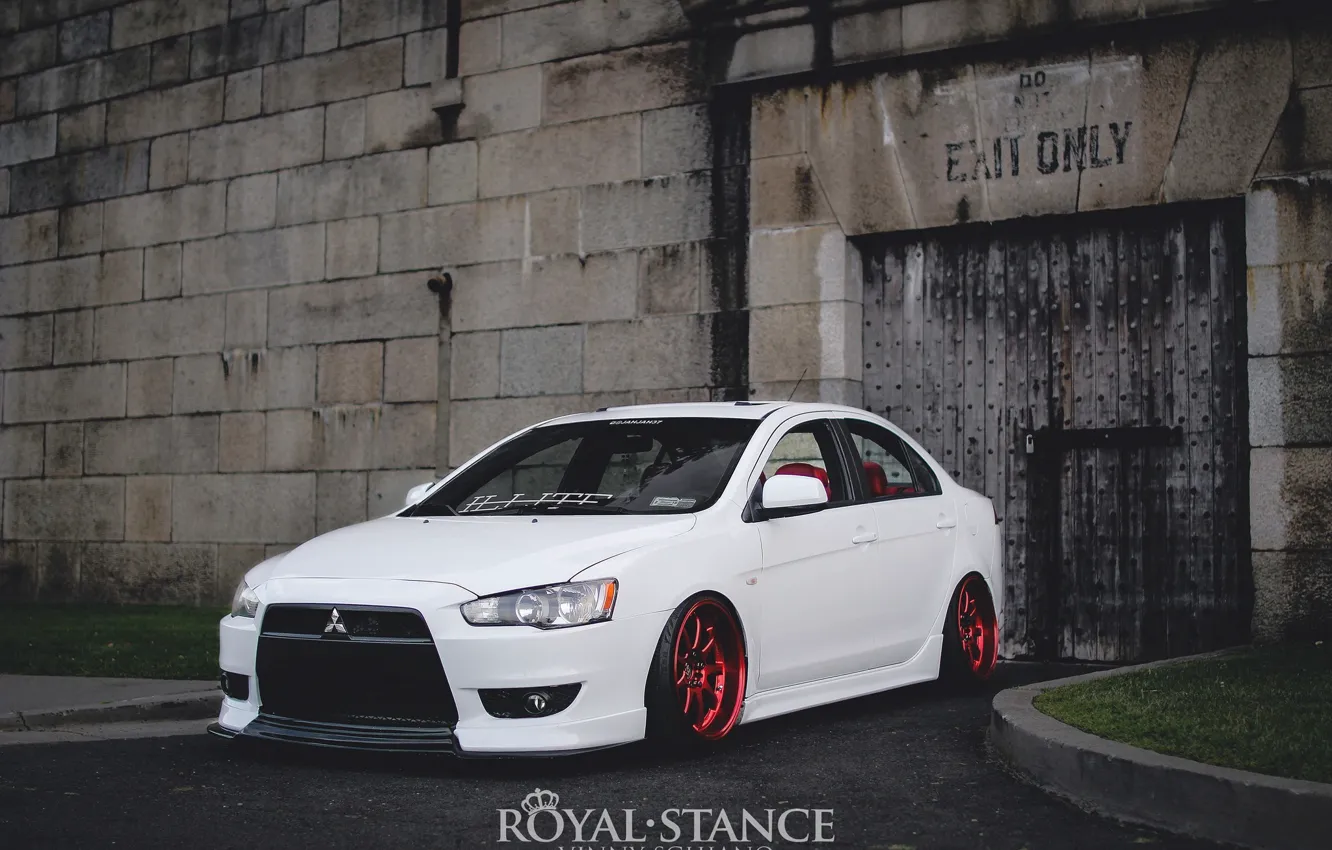 Photo wallpaper Mitsubishi, Lancer, Japan, red, white, Evolution, tuning, evo