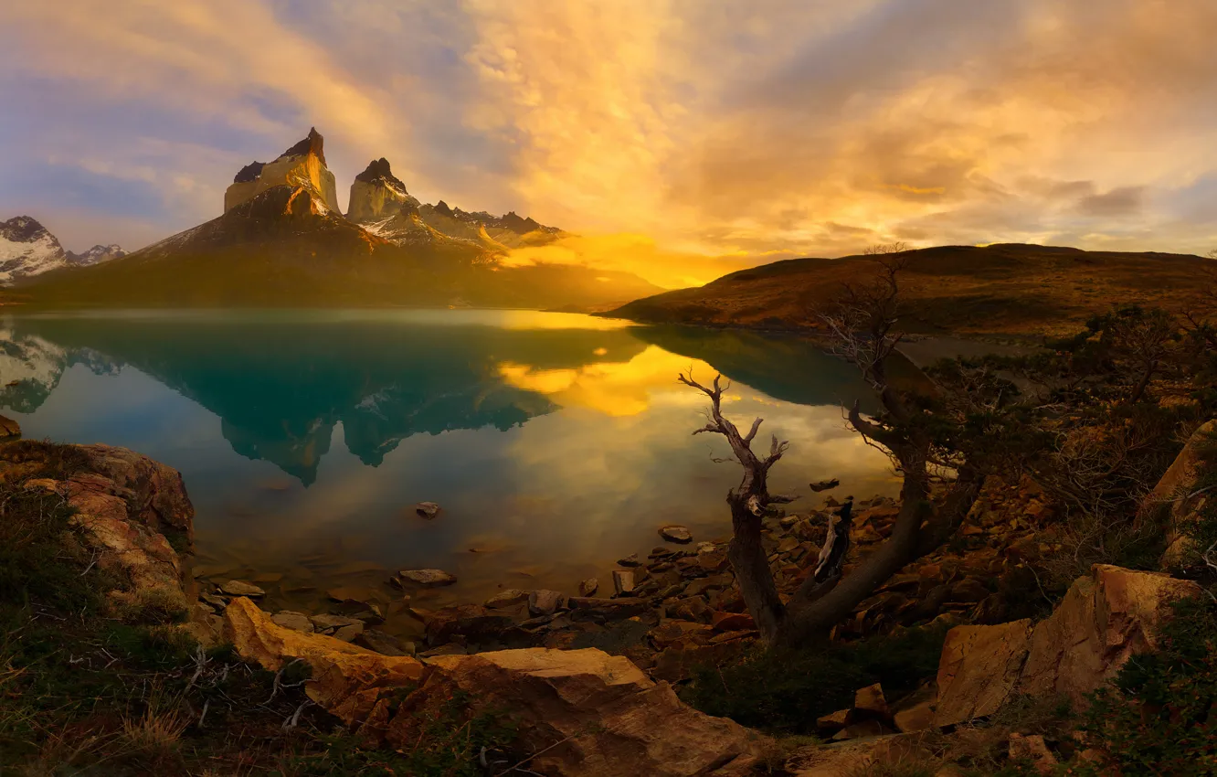 Photo wallpaper morning, Chile, South America, Patagonia, the Andes mountains, national Park Torres del Paine