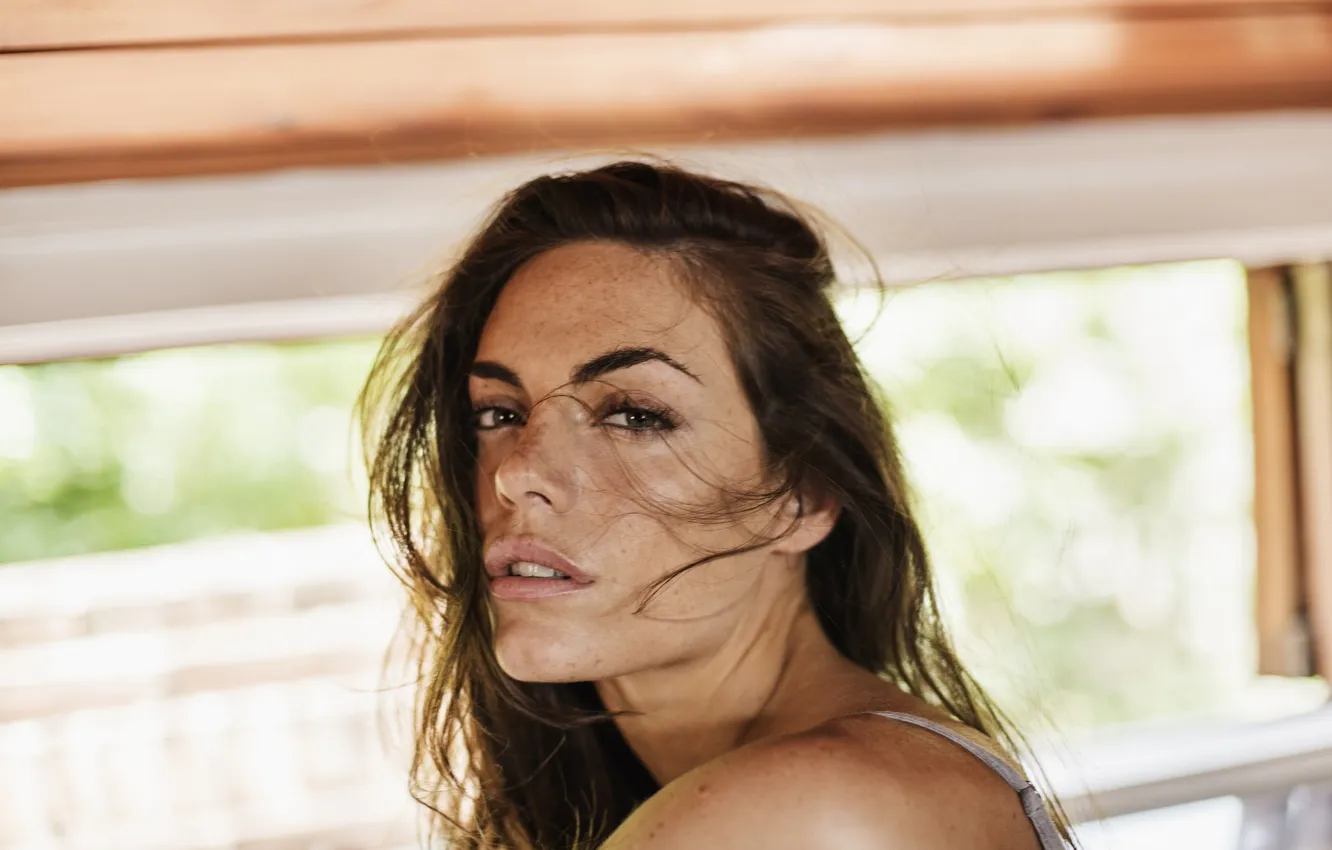 Photo wallpaper look, girl, portrait, freckles